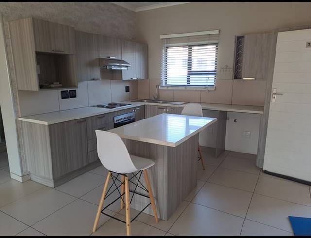 2 BEDROOM PROPERTY TO RENT IN LILIANTON